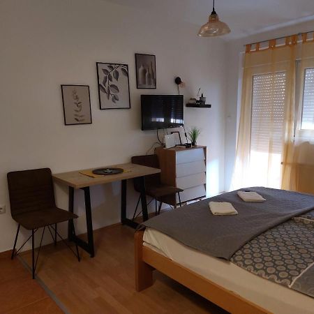 נובי סאד Apartman Kej מראה חיצוני תמונה